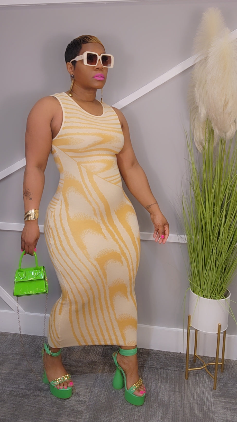 Whitney (Yllw) Maxi Dress