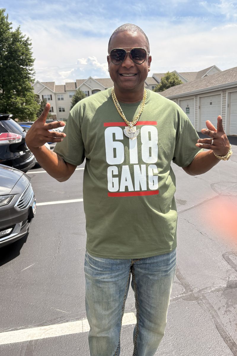 618 Gang T-shirt (olive/white)