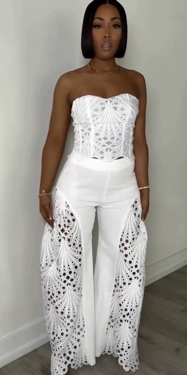 Victorious 2Pc Set-White