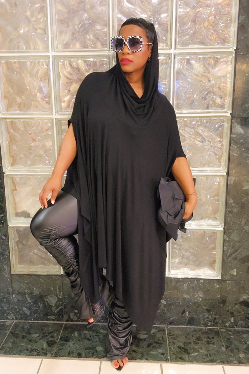 Eva Poncho Dress(blk)